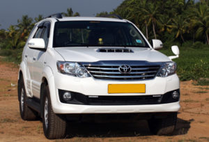 Hire Fortuner taxi in Amritsar